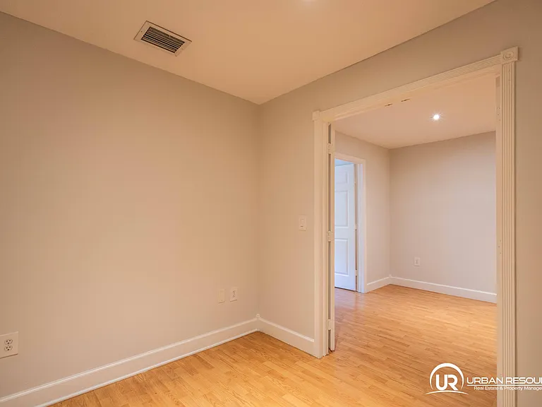 3119 SW 22nd St — Photo 27