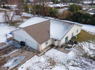 1212 Montebello Dr, Herrin, IL 62948