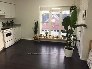80 Bittersweet St — Photo 2