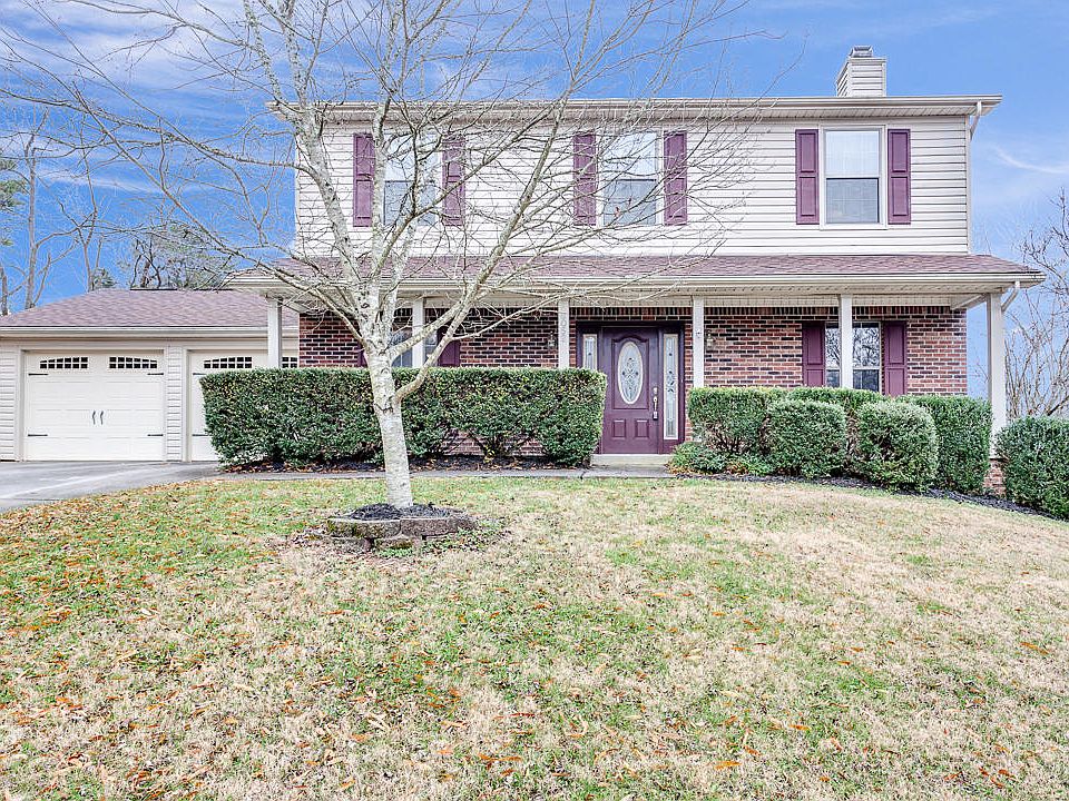 1st image of 8052 Maple Run Ln
