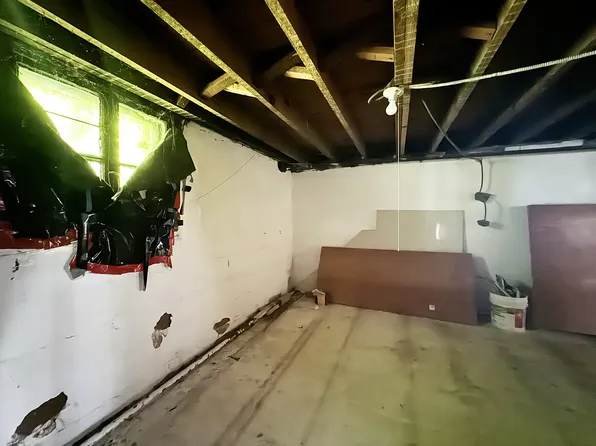 251 Amherst Street image 22 of 22