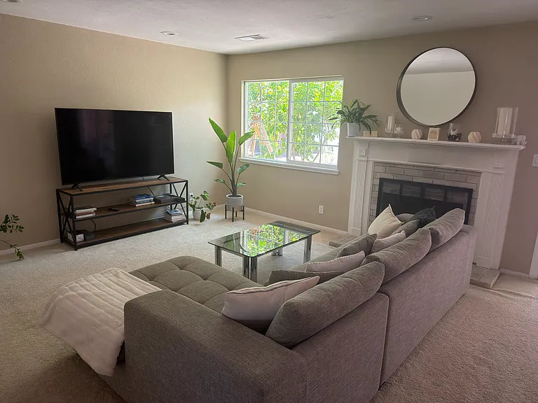805 Caribbean Ct #1 — Photo 3