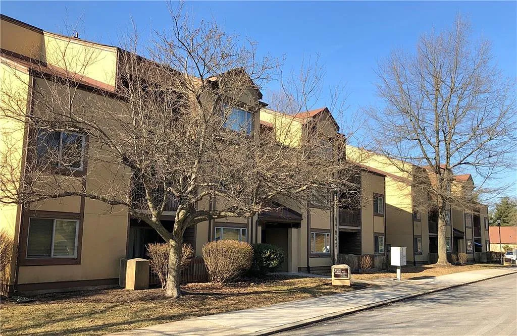 2 bed, $2,250 — Photo 4