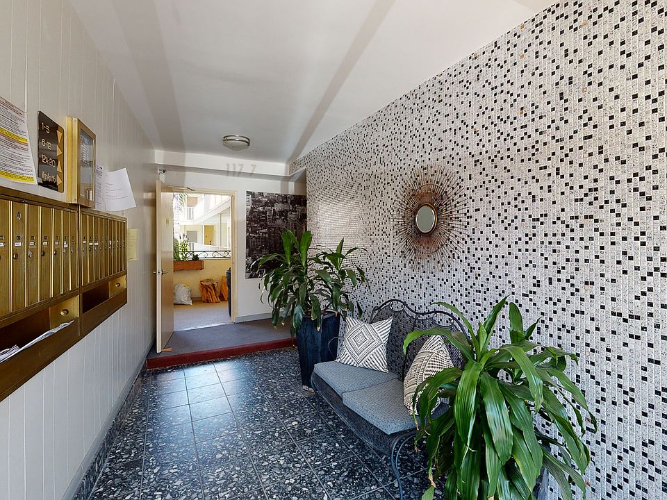 11717 Darlington Ave Unit #20-4_07192020