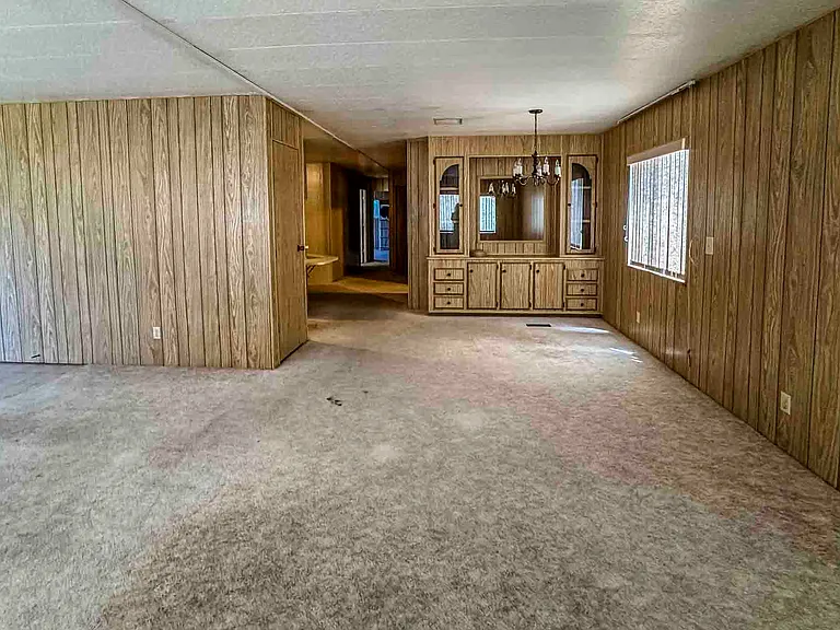 1270 Kingslane Ct — Photo 8