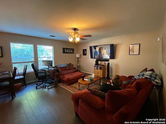 3rd image of 6234 Amherst Bay
