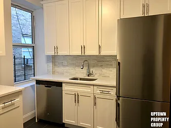 Rented by Uptown Property Group