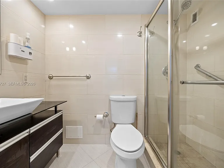 3001 S Ocean Dr #317 — Photo 10