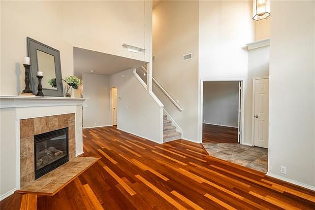 1st image of 11446 Chaucer Dr