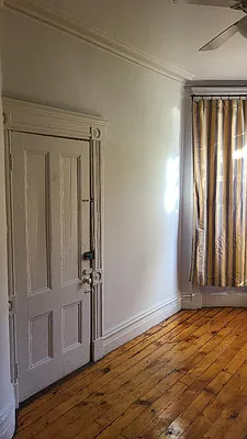 Sold by Kirrane William | media 3