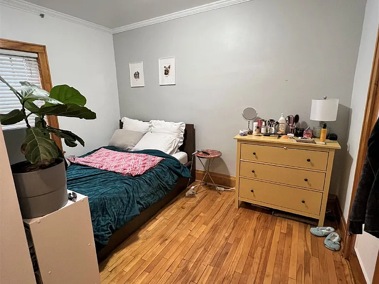 220 Marshall Ave #5 — Photo 13