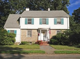 28 Grandview Rd, Arlington, MA 02476