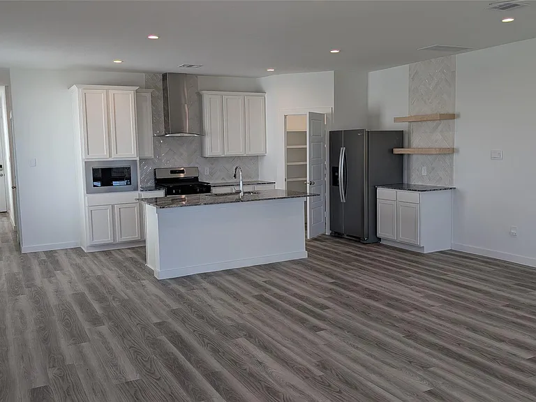 10610 Wellesley Terrace Trl — Photo 10
