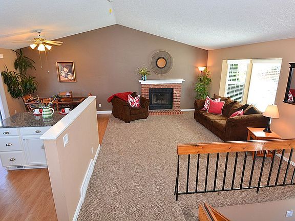 3rd image of 6570 Glade Park Dr