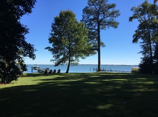 2380 Mosquito Point Rd, White Stone, VA 22578