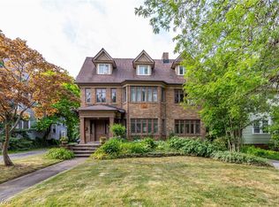 3232 Clarendon Rd, Cleveland Heights, OH 44118