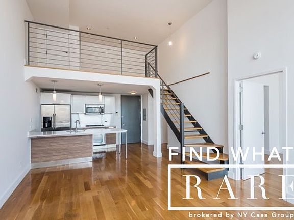 2nd image of 305 McGuinness Blvd APT 3C