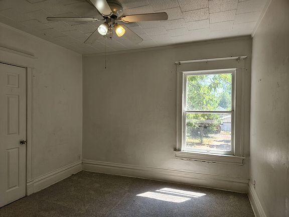 4th image of 1718 8th Ave #1