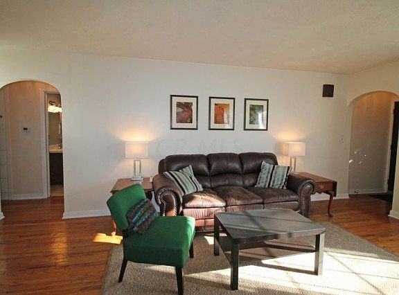 4th image of 312 E Beechwold Blvd