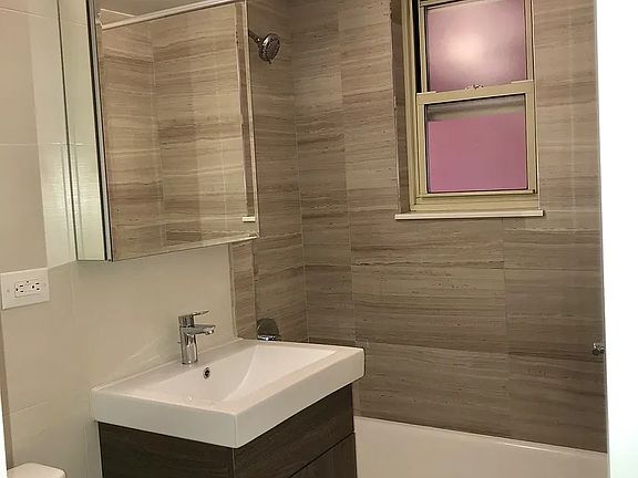 4th image of 41 Park Ave APT 7H