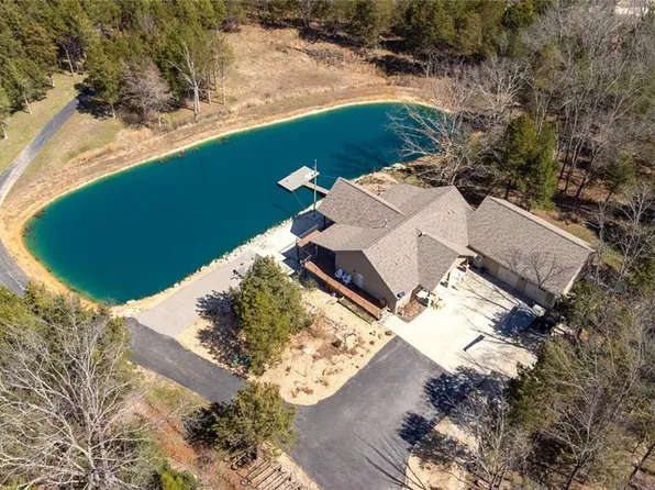 15332 Private Drive 1122, Saint James, MO 65559