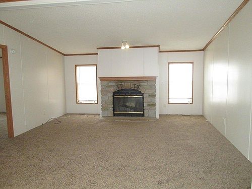 2nd image of 43716 Medea Dr