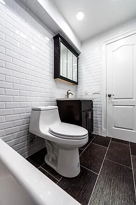 Rented by Nooklyn NYC LLC | media 11