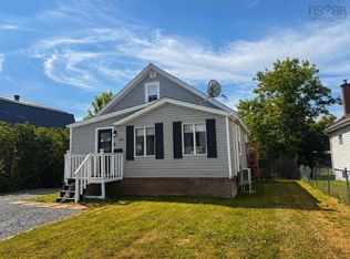 364 Queen St, Truro, NS B2N 2C3