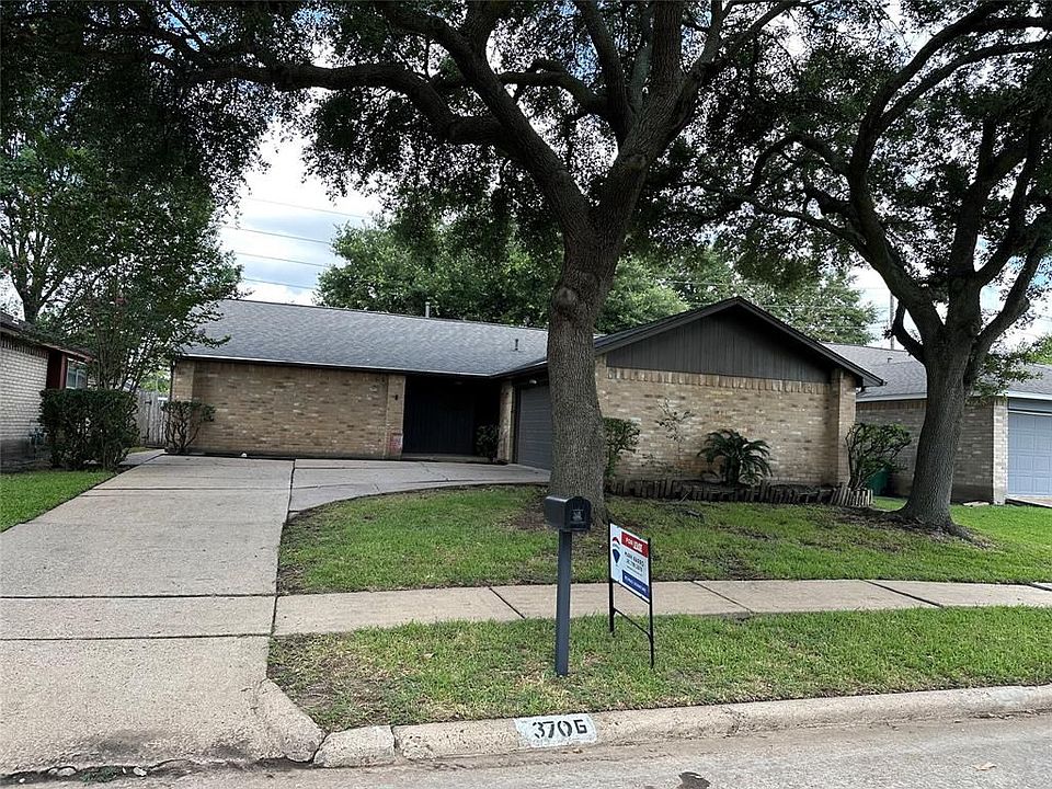 1st image of 3706 Luton Park Dr