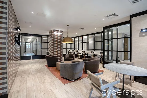 Rented by Cyberapts Management | media 29