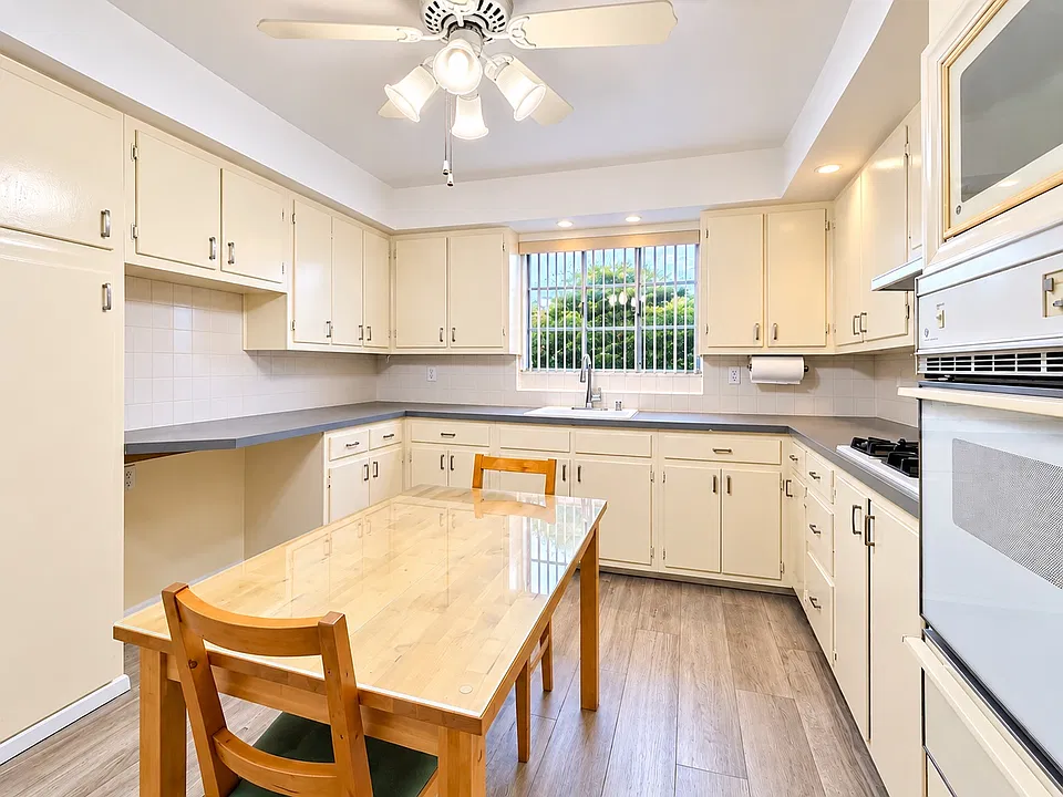 1441 Palisade Ave #1