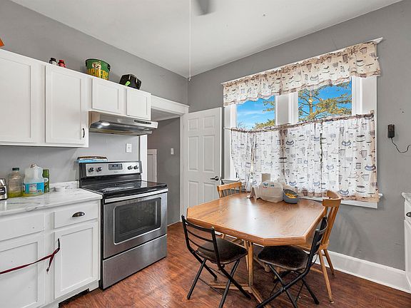 2nd image of 309 Irene St