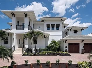 130 N Boulevard Of The Presidents, Sarasota, FL 34236