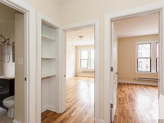 5th image of 3933 N Janssen Ave #1NJ