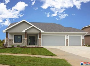 8329 S 65th St, Lincoln, NE 68516