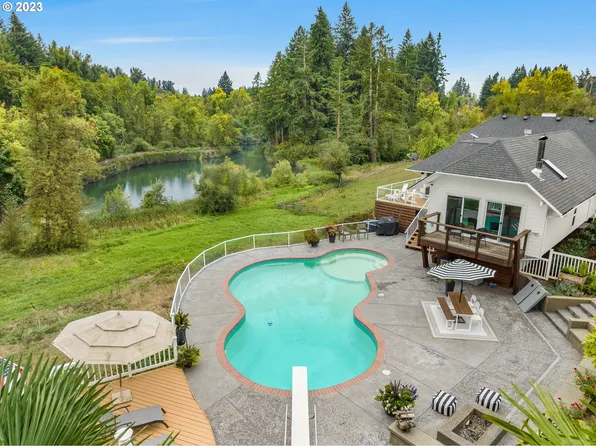 11858 Donald Rd NE, Aurora, OR 97002