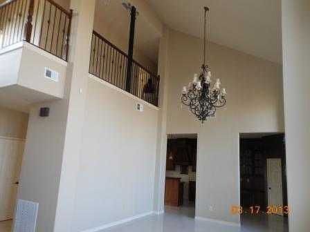 3rd image of 3005 Chaucer Dr