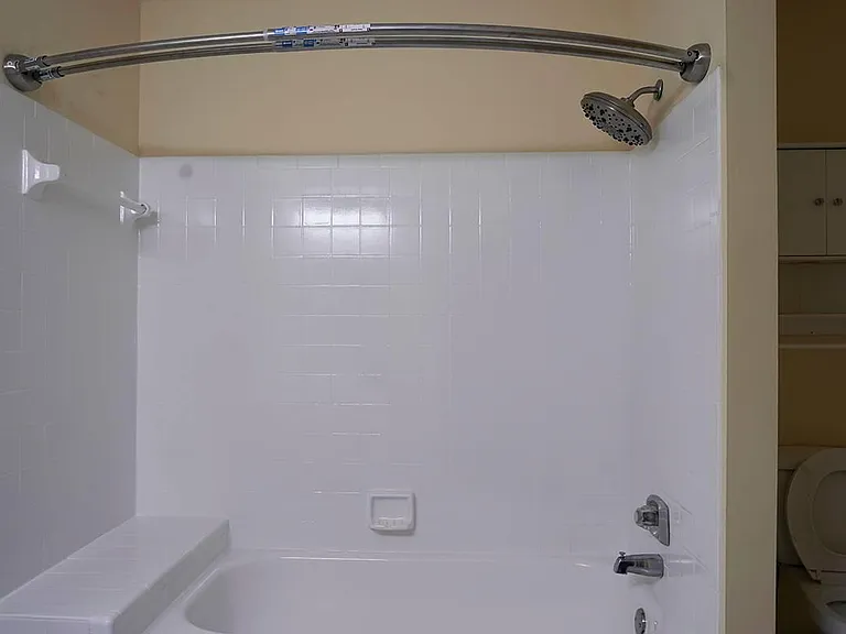 18028 Ohara Cir — Photo 10