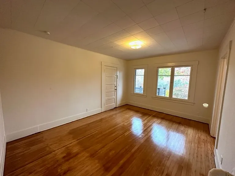 1400 Fremont Ave. — Photo 11