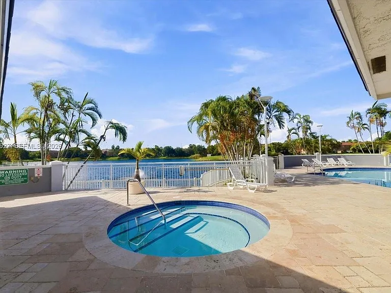 8660 SW 212th St #306 — Photo 27