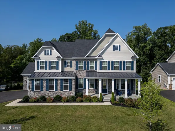 404 Armstrong Dr, West Chester, PA 19380