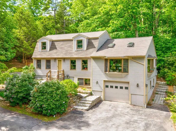 56 North Road, Deerfield, NH 03037