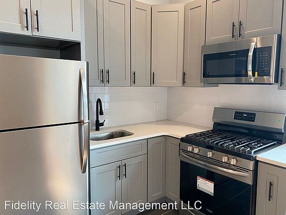 4th image of 188 Broadway Unit 2