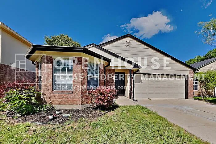 649 Blueberry Hill Ln — Photo 1
