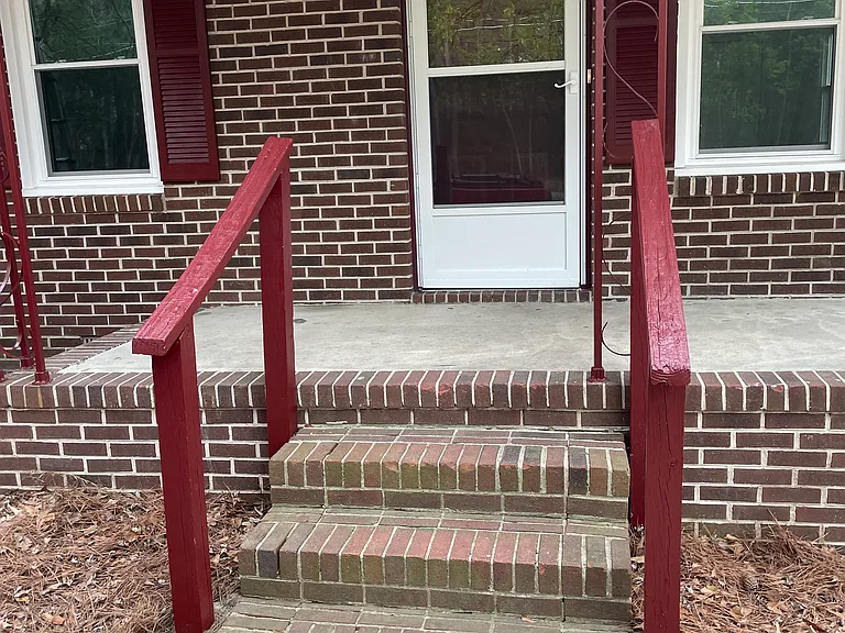409 Dickens Ave — Photo 16