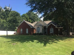 505 Mountain Ridge Rd, Millbrook, AL 36054