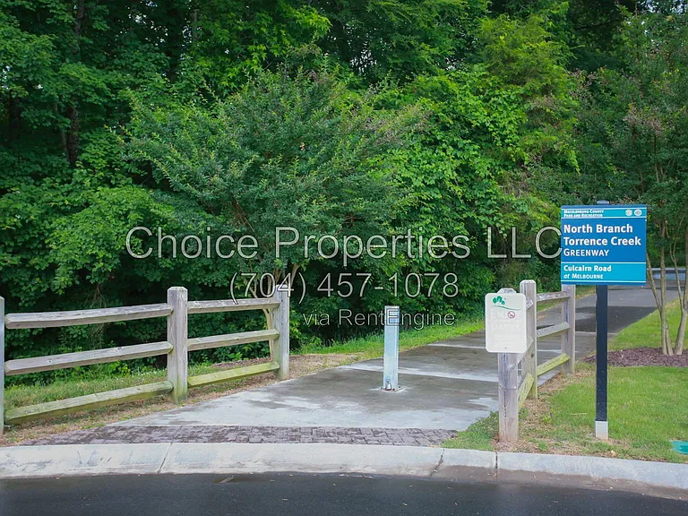 9148 Hillston Ridge Rd — Photo 14