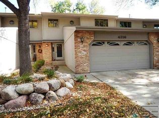 4316 S Town Park Pl, Sioux Falls, SD 57105