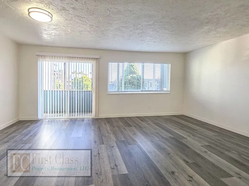 1 bed, 1.0 bath, 590 sqft, $1,345 — Photo 3