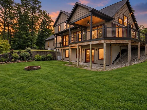 5474 Lackey Rd, Williamsburg, MI 49690